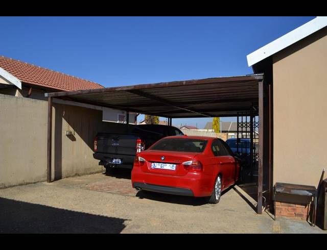 2 BEDROOM PROPERTY TO RENT IN ALVEDA